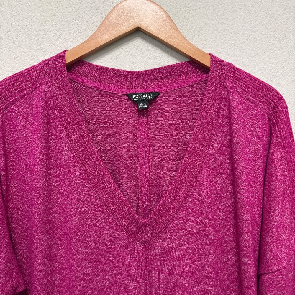 Buffalo David Bitton Raspberry V-Neck Knit Sweater Large Soft Ribbed - Picture 3 of 8